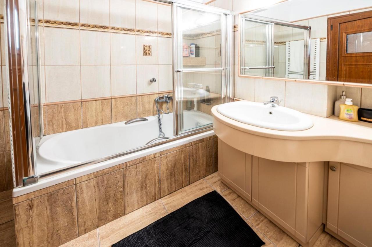 Athens City Heart Apartment! Luaran gambar